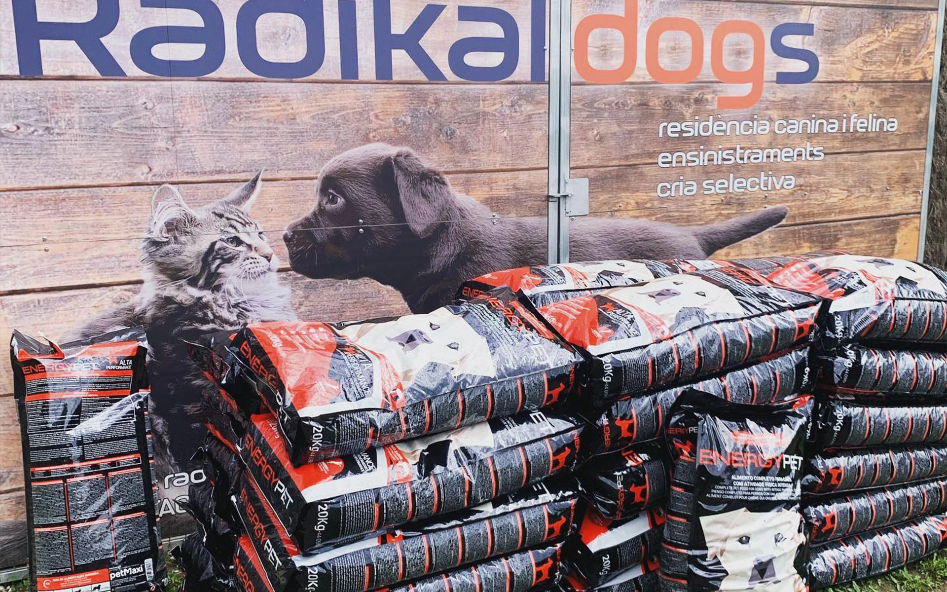 Gama de Piensos para Perros de Radikaldogs